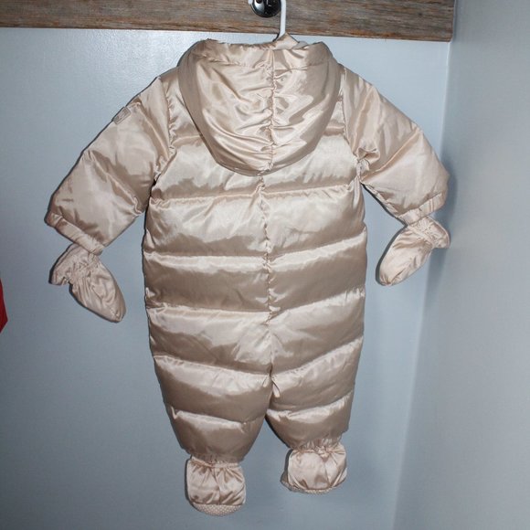 Gap Size 6-12M Pearl Gold Bunting Snow Suit - Picture 3 of 3